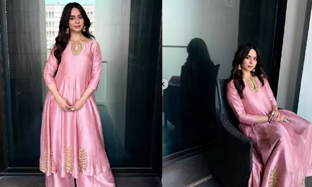किताबों से नहीं, असली अभ्यास से बेहतर होती है एक्टिंग : सौंदर्या शर्मा किताबों से नहीं, असली अभ्यास से बेहतर होती है एक्टिंग : सौंदर्या शर्मा