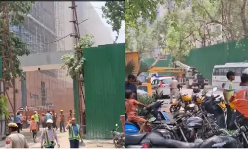 दिल्ली : जनपथ रोड स्थित सीसीएस भवन में लगी भीषण आग