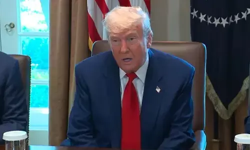 ट्रम्प प्रशासन ने विलशायर संघीय भवन की सुरक्षा के लिए 200 मरीन तैनात किये