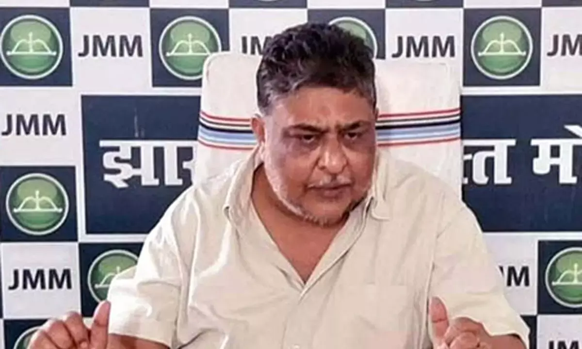 बिहार में इस बार अपने दम पर चुनाव लड़ेगी जेएमएम, राजद पर साधा निशाना बिहार में इस बार अपने दम पर चुनाव लड़ेगी जेएमएम, राजद पर साधा निशाना