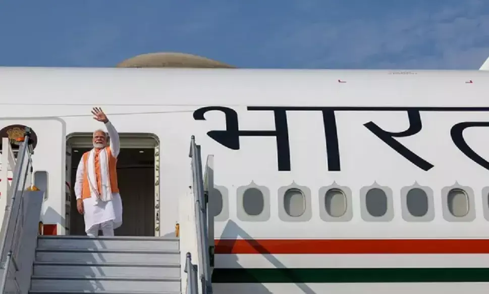 मोदी पांच देशों की यात्रा पर रवाना मोदी पांच देशों की यात्रा पर रवाना
