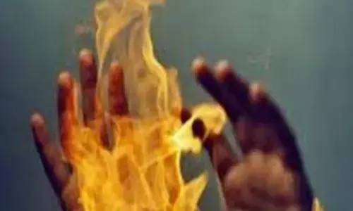 ओडिशा में छात्रा ने प्राचार्य कार्यालय के बाहर आत्मदाह का प्रयास किया