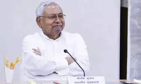 बिहार में पत्रकारों को हर महीने 15 हजार रुपये पेंशन मिलेगी बिहार में पत्रकारों को हर महीने 15 हजार रुपये पेंशन मिलेगी